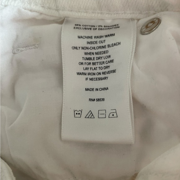 Kut from the Kloth White Audrey Skinny Jeans - Picture 5 of 6